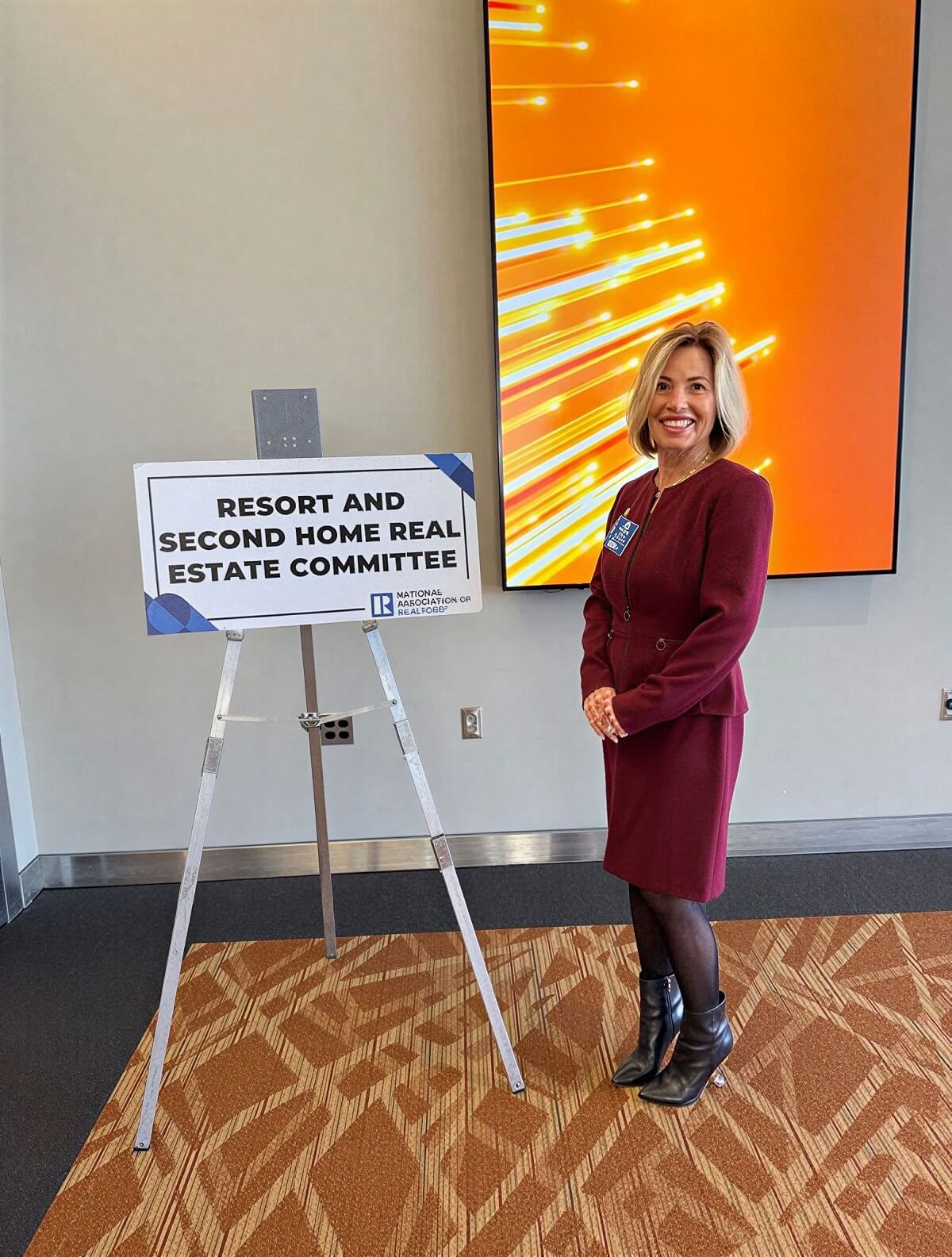 Lisa Parenteau at a meeting of the NAR Resort and Second Home Real Estate Committee
